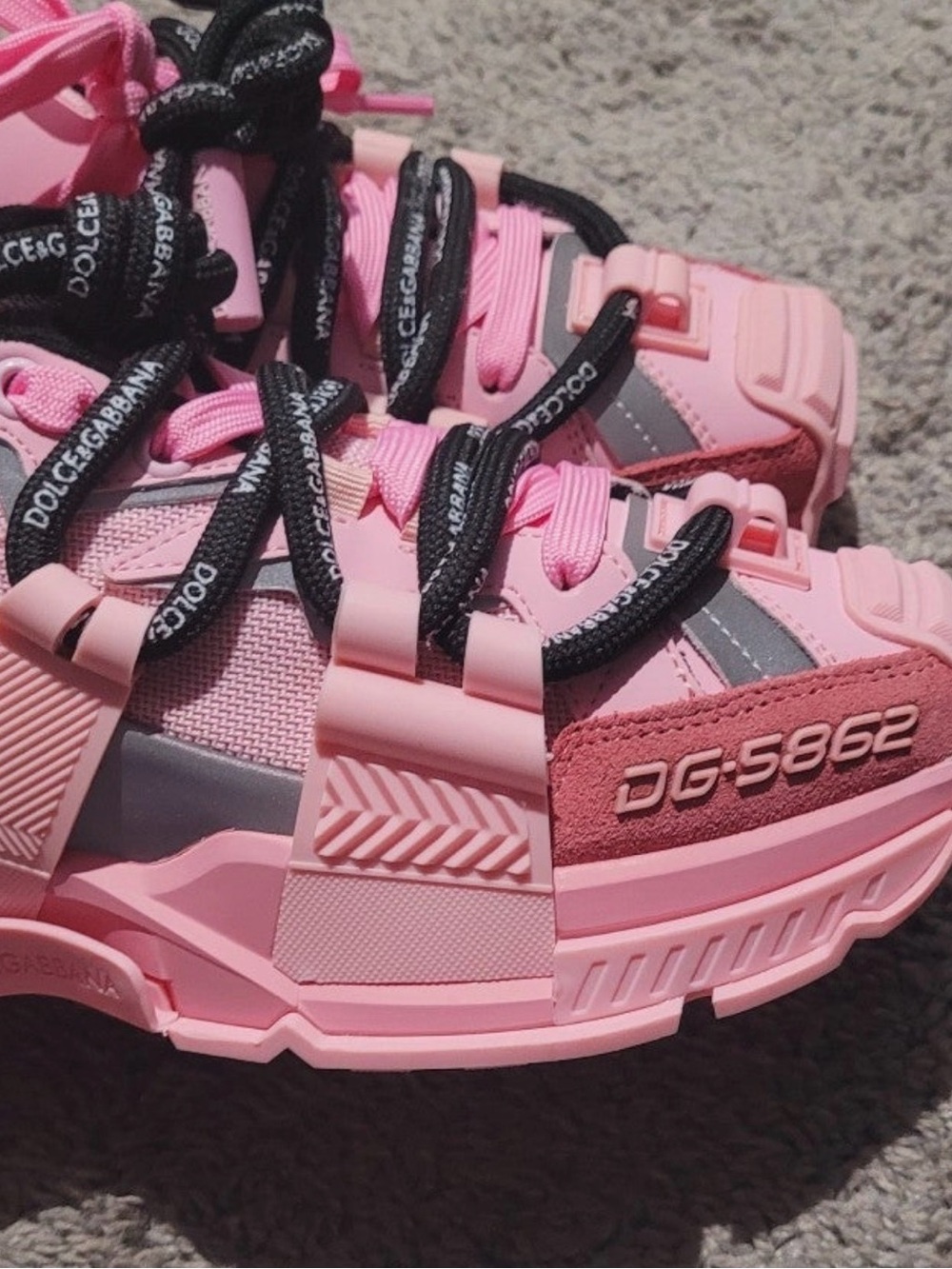 Dolce & Gabbana Sneakers - Picture 3 of 5